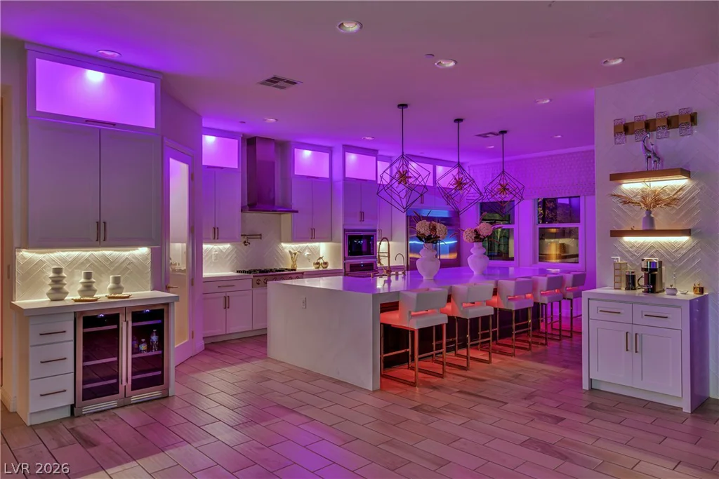 8755 Helena, Las Vegas, NV 89129