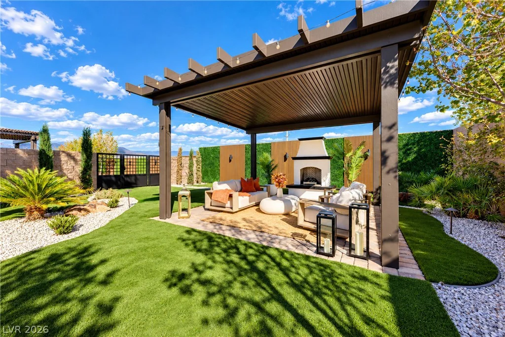 8755 Helena, Las Vegas, NV 89129