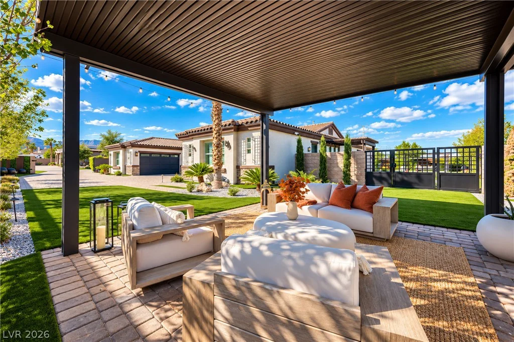 8755 Helena, Las Vegas, NV 89129