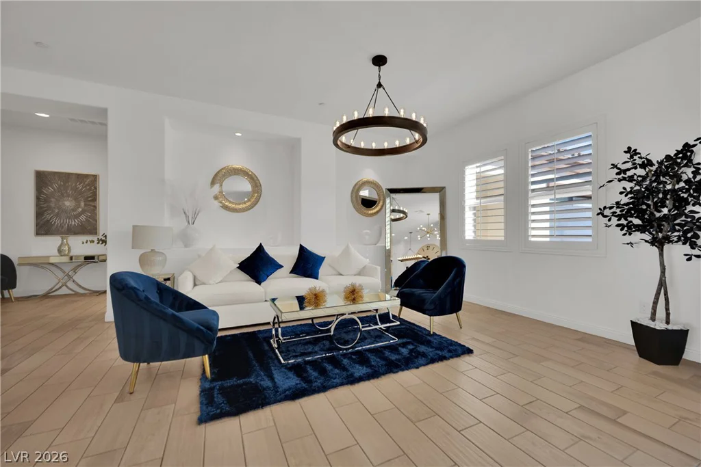 8755 Helena, Las Vegas, NV 89129