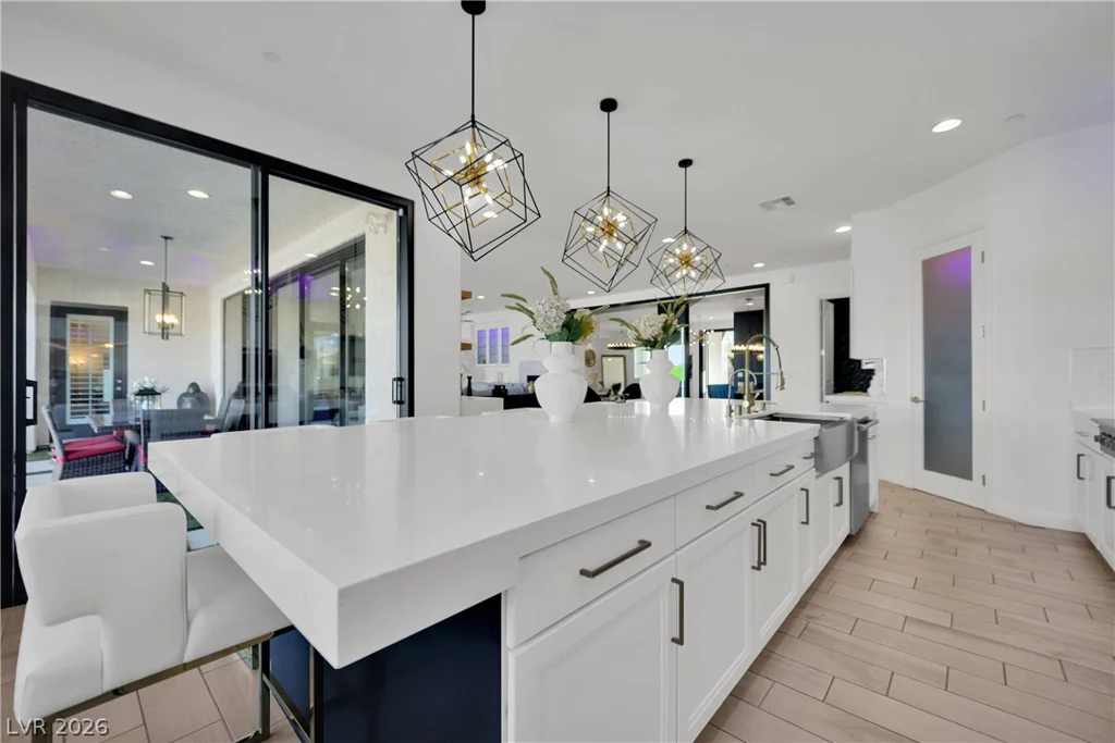 8755 Helena, Las Vegas, NV 89129