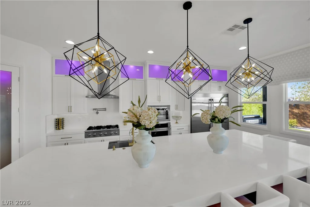 8755 Helena, Las Vegas, NV 89129