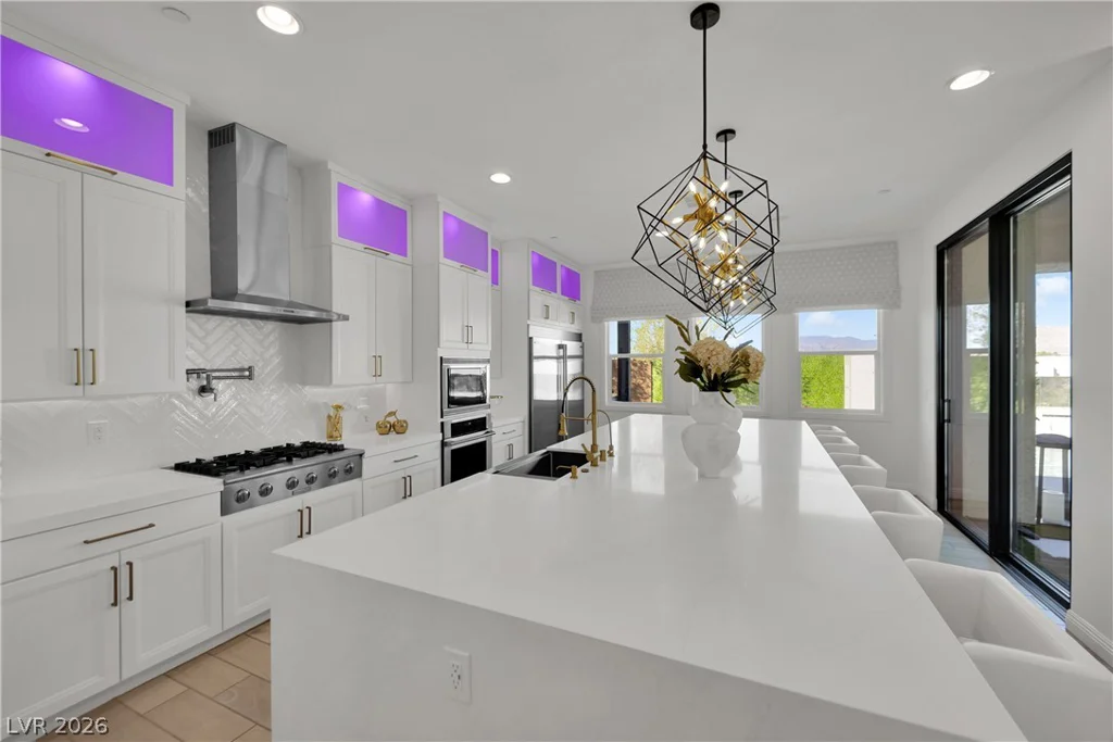 8755 Helena, Las Vegas, NV 89129