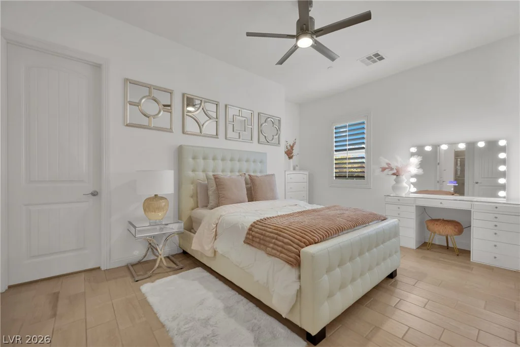 8755 Helena, Las Vegas, NV 89129