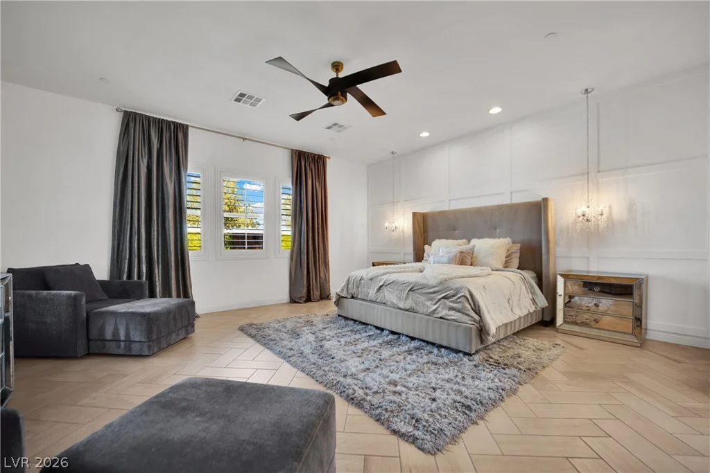 8755 Helena, Las Vegas, NV 89129