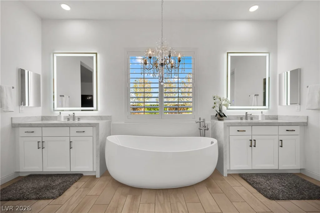 8755 Helena, Las Vegas, NV 89129