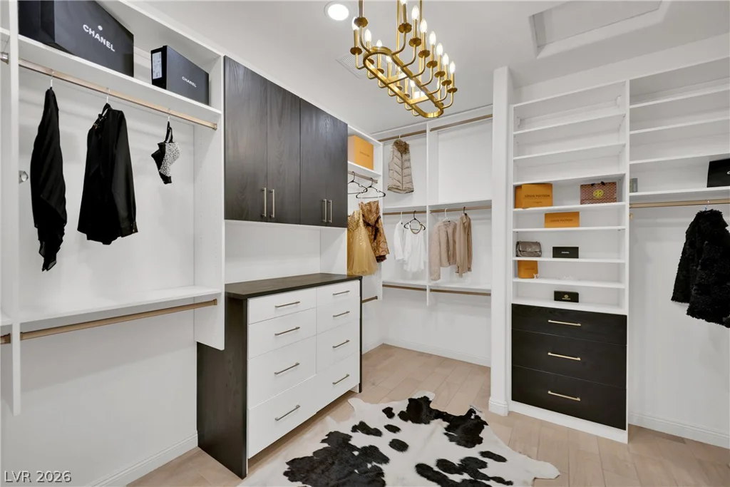 8755 Helena, Las Vegas, NV 89129