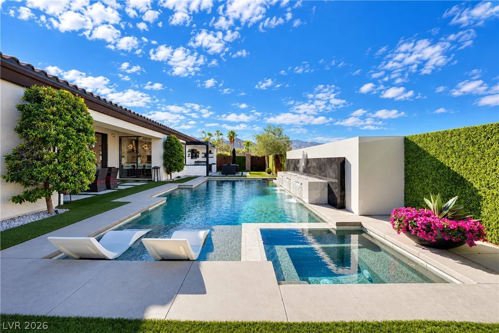 8755 Helena, Las Vegas, NV 89129