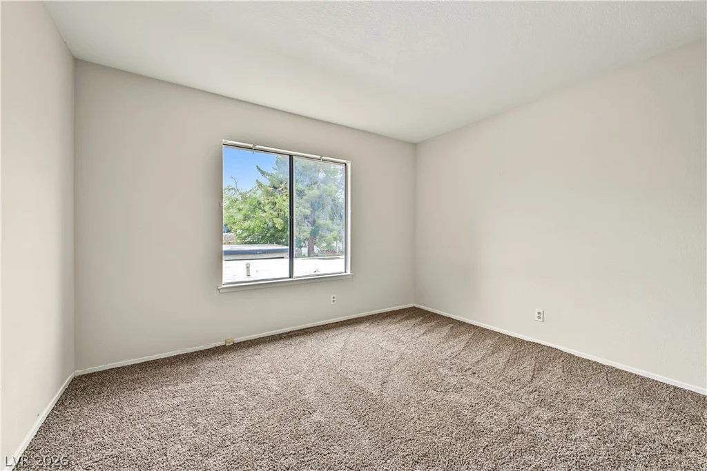 3268 Liahona, Las Vegas, NV 89121
