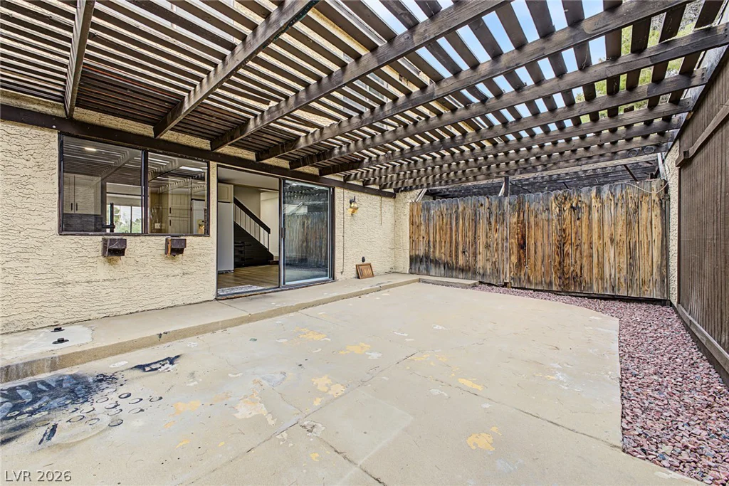 3268 Liahona, Las Vegas, NV 89121