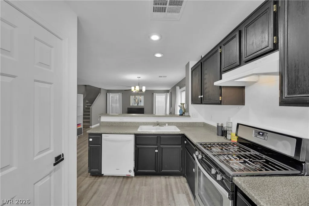 10343 Ednor, Las Vegas, NV 89183