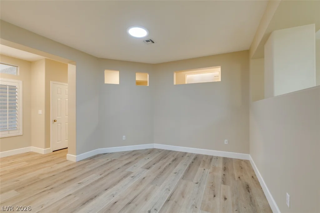 435 Piute Valley, Henderson, NV 89012