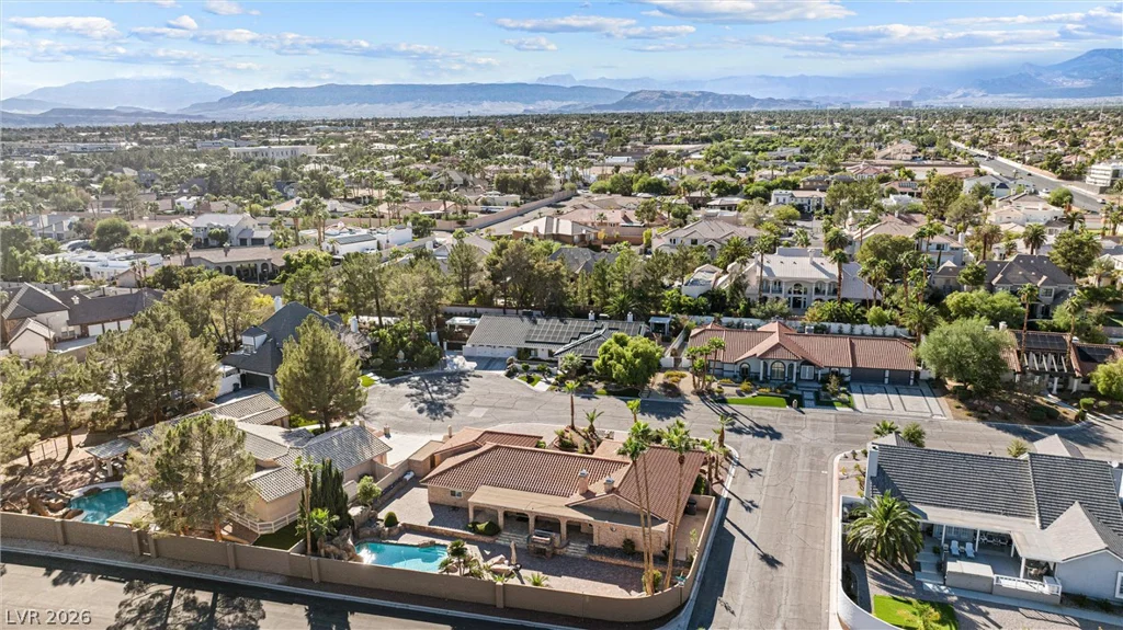1930 Ski Slope, Las Vegas, NV 89117