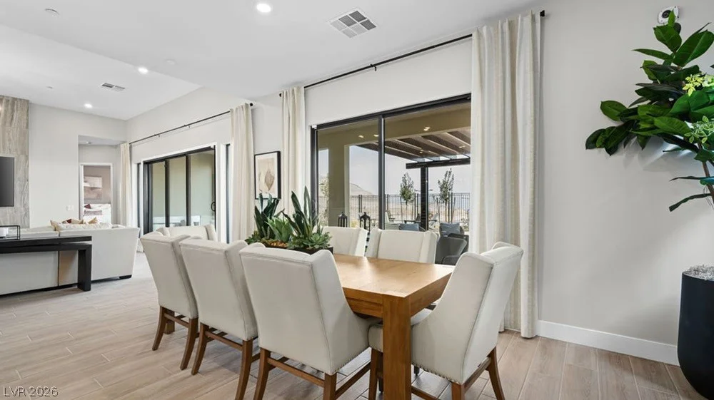 706 Windover, Las Vegas, NV 89138