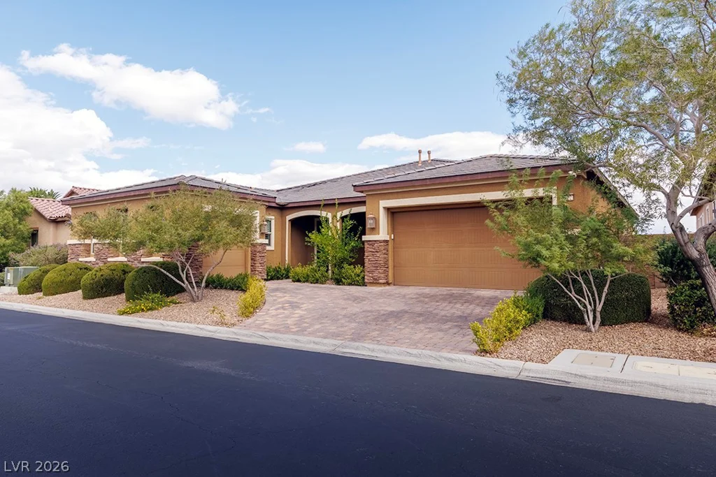 7722 Rainbow Rising, Las Vegas, NV 89113