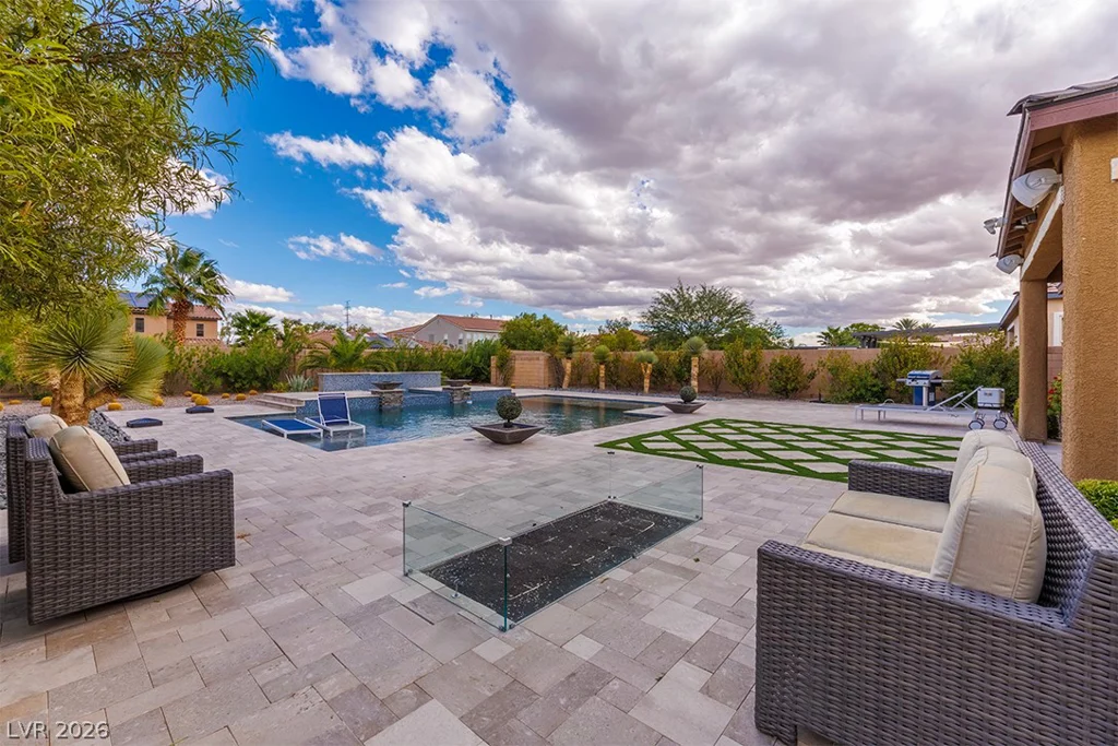 7722 Rainbow Rising, Las Vegas, NV 89113