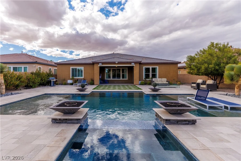 7722 Rainbow Rising, Las Vegas, NV 89113