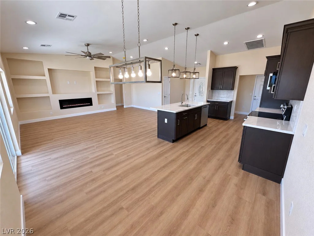 2641 Carnation, Pahrump, NV 89048