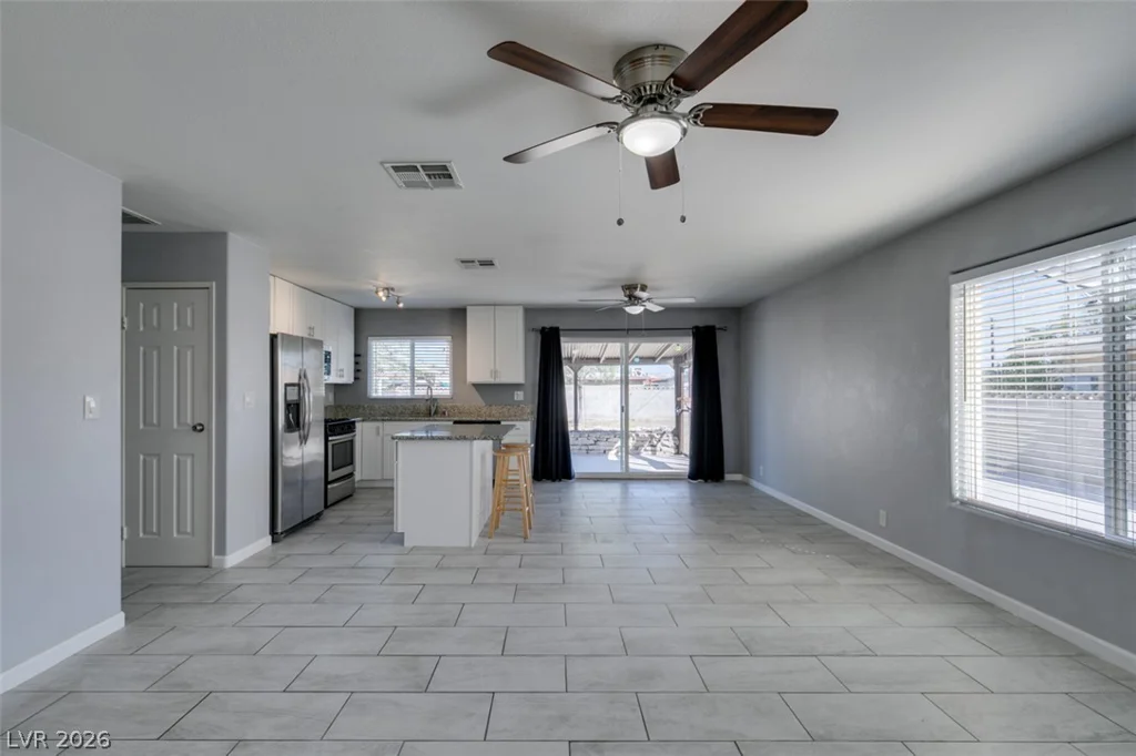 4030 Vegas Valley, Las Vegas, NV 89121