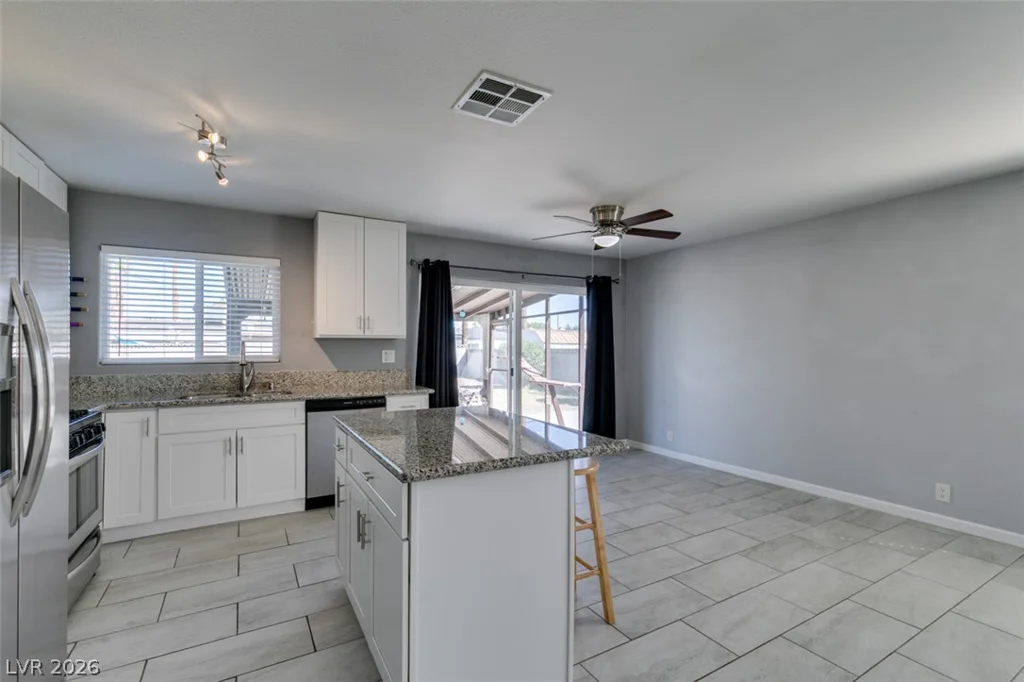 4030 Vegas Valley, Las Vegas, NV 89121