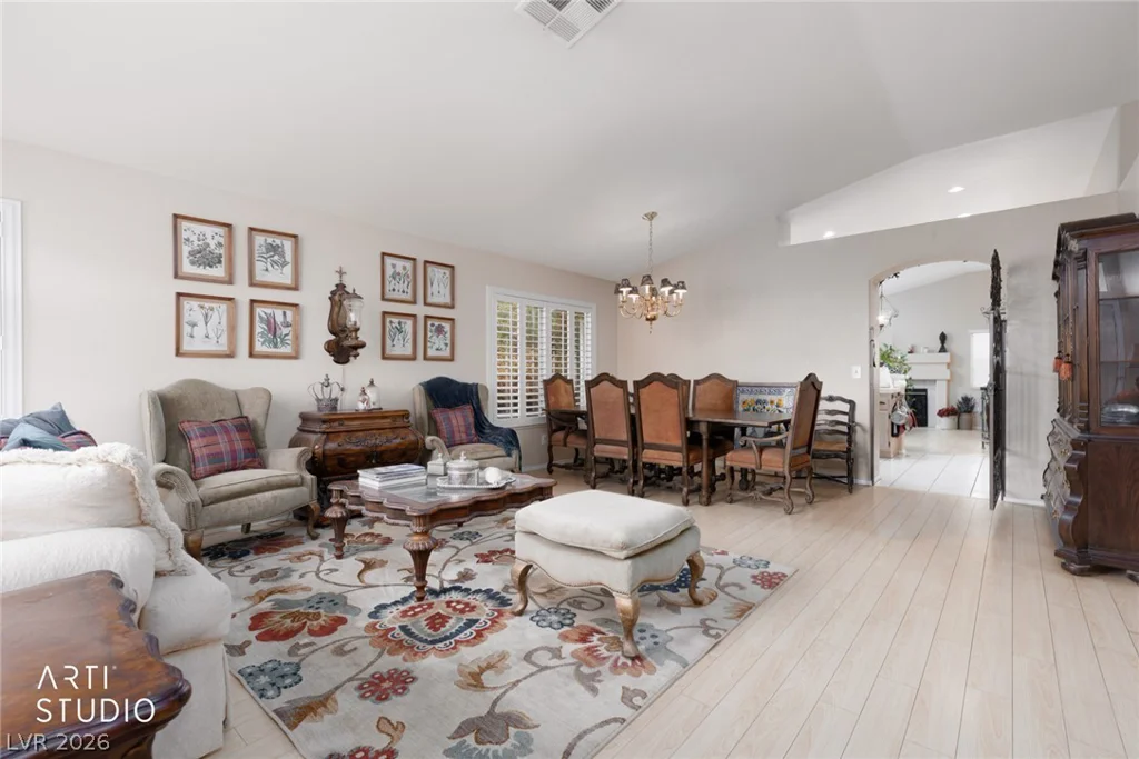 4560 Gonzales, Las Vegas, NV 89130