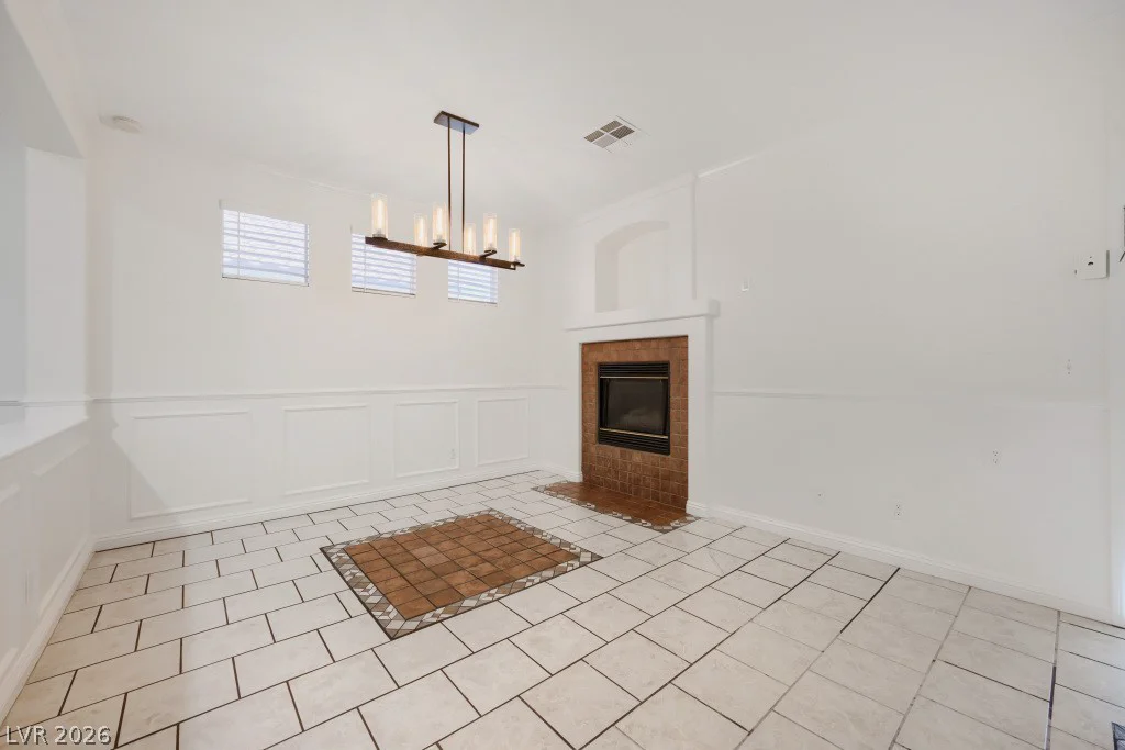 10011 Peach Flower, Las Vegas, NV 89147