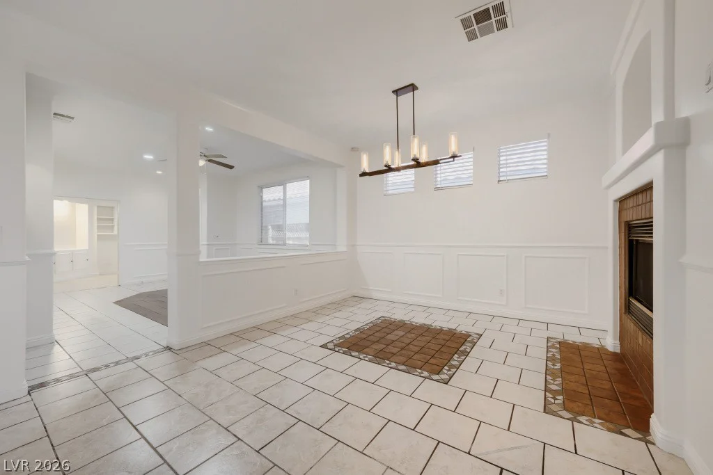 10011 Peach Flower, Las Vegas, NV 89147