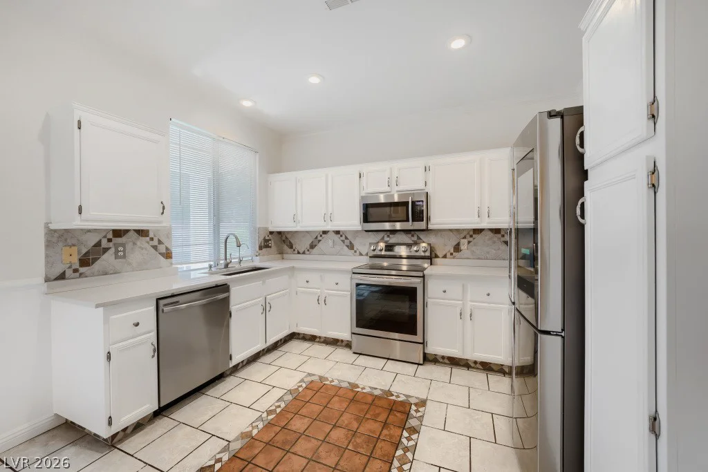 10011 Peach Flower, Las Vegas, NV 89147