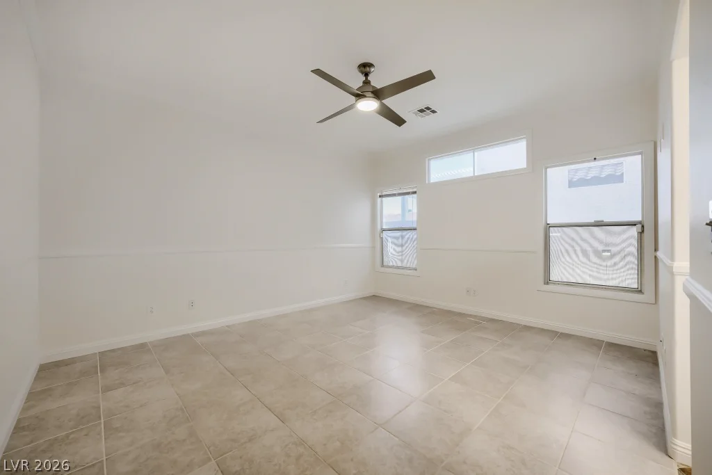 10011 Peach Flower, Las Vegas, NV 89147