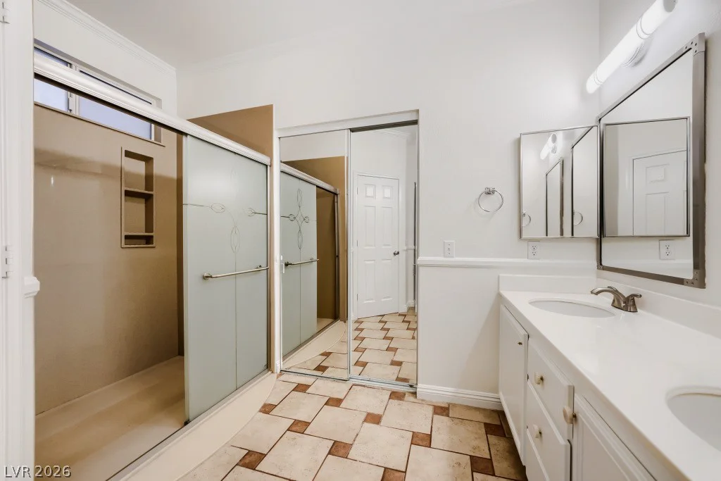 10011 Peach Flower, Las Vegas, NV 89147