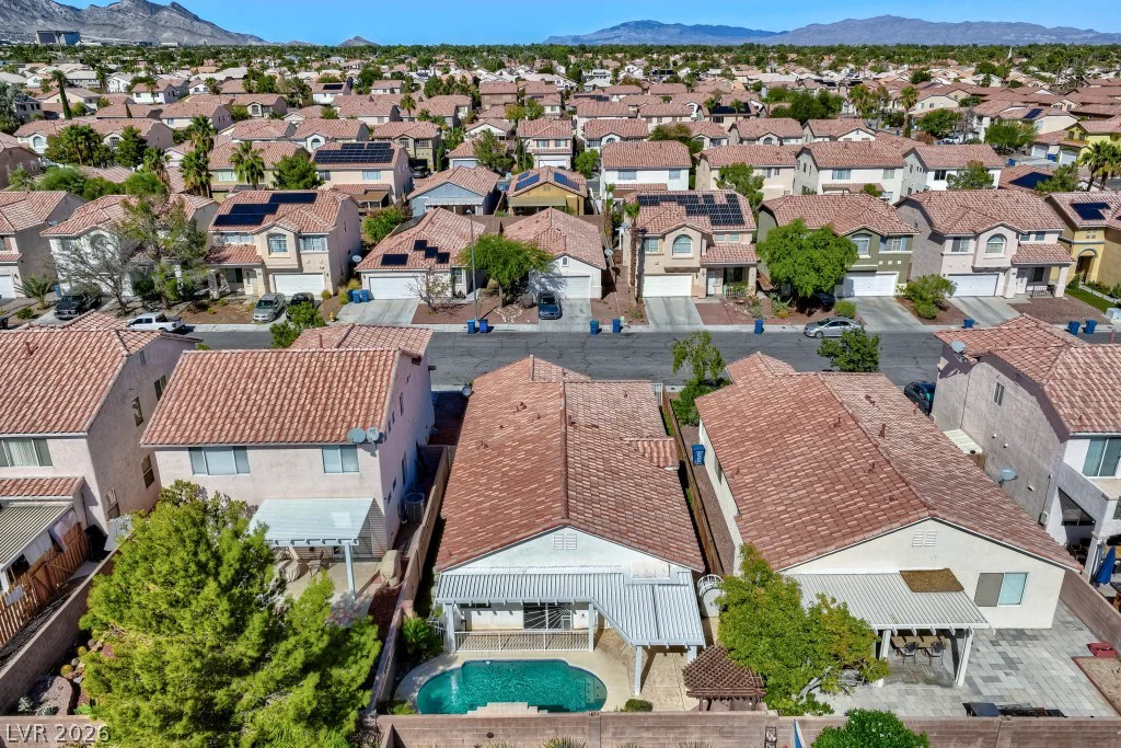 10011 Peach Flower, Las Vegas, NV 89147