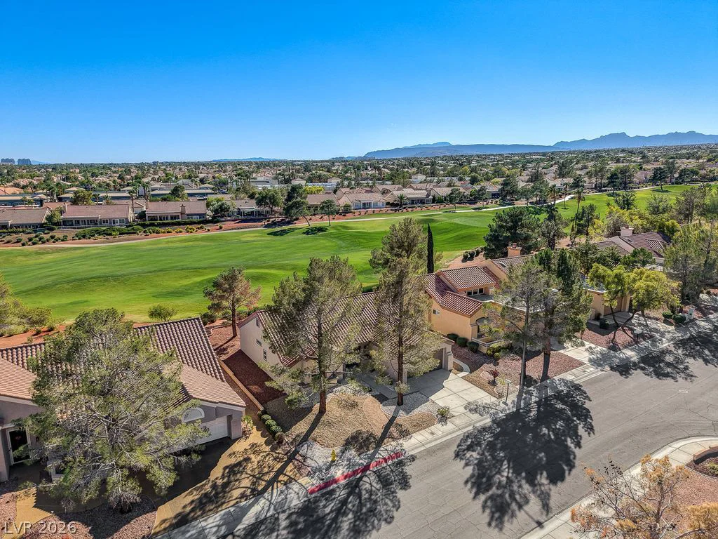 9437 Eagle Valley, Las Vegas, NV 89134