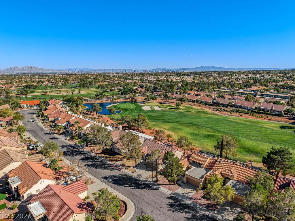 9437 Eagle Valley, Las Vegas, NV 89134