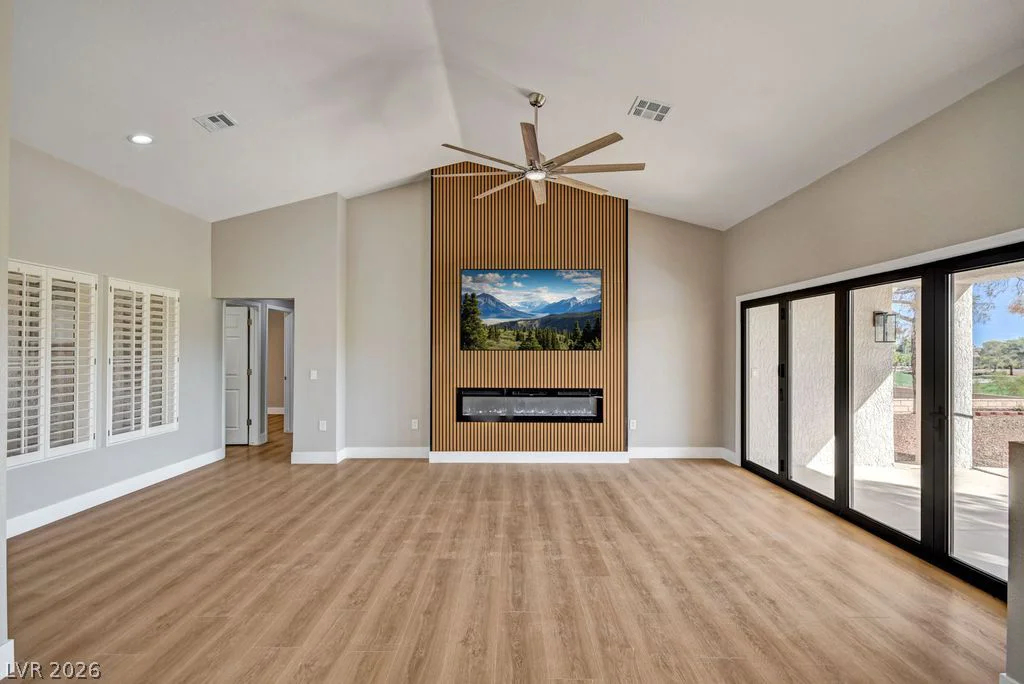 9437 Eagle Valley, Las Vegas, NV 89134