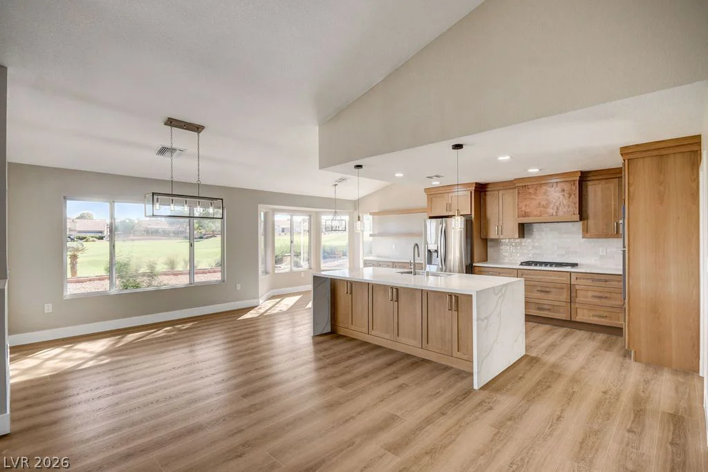 9437 Eagle Valley, Las Vegas, NV 89134