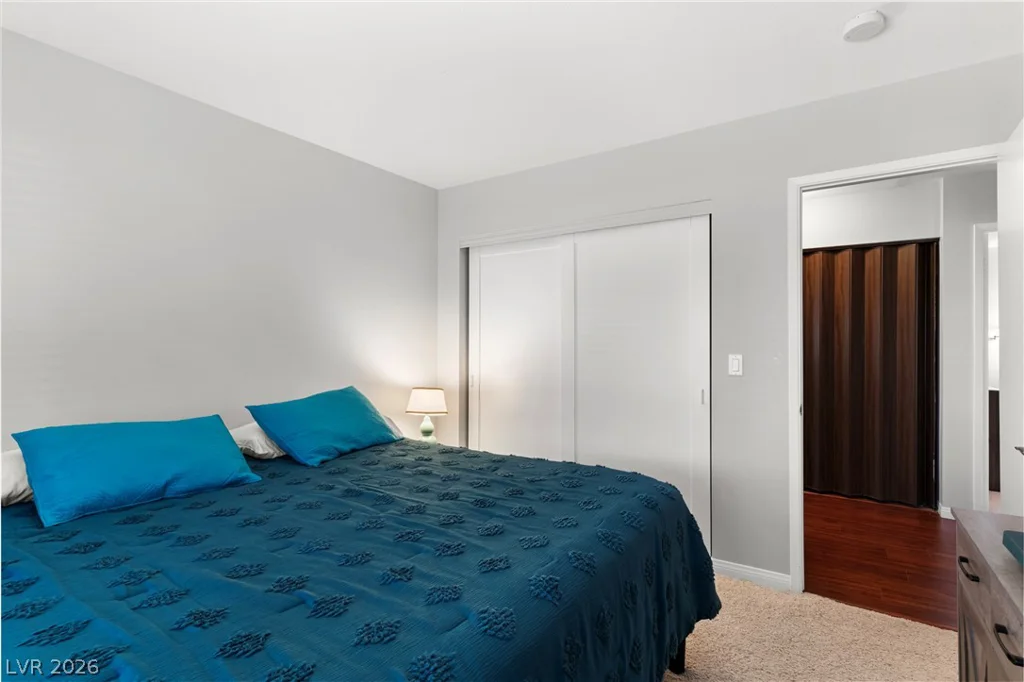 735 Apple Tree, Henderson, NV 89014