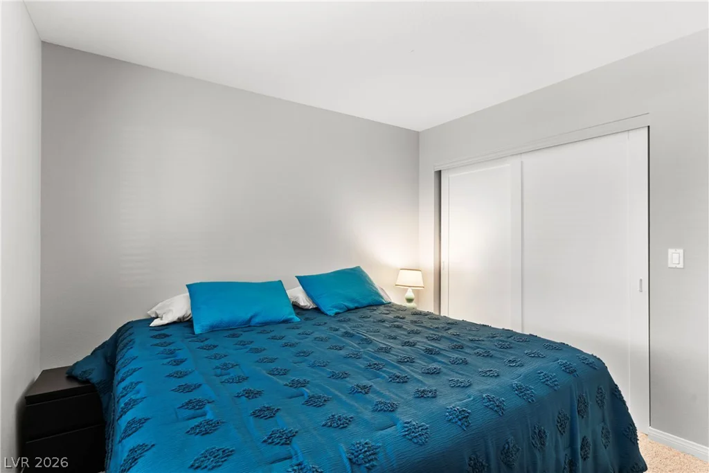 735 Apple Tree, Henderson, NV 89014