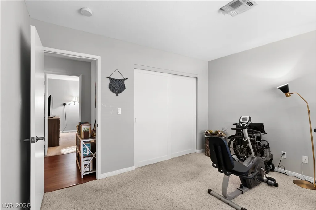 735 Apple Tree, Henderson, NV 89014