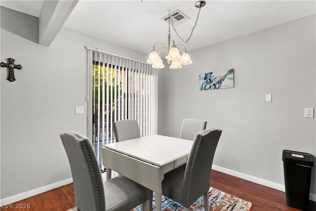 735 Apple Tree, Henderson, NV 89014
