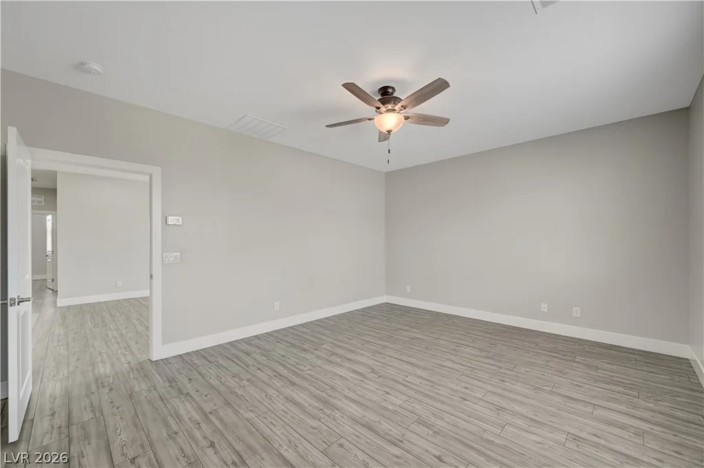 1830 Butterfly Colony, North Las Vegas, NV 89031