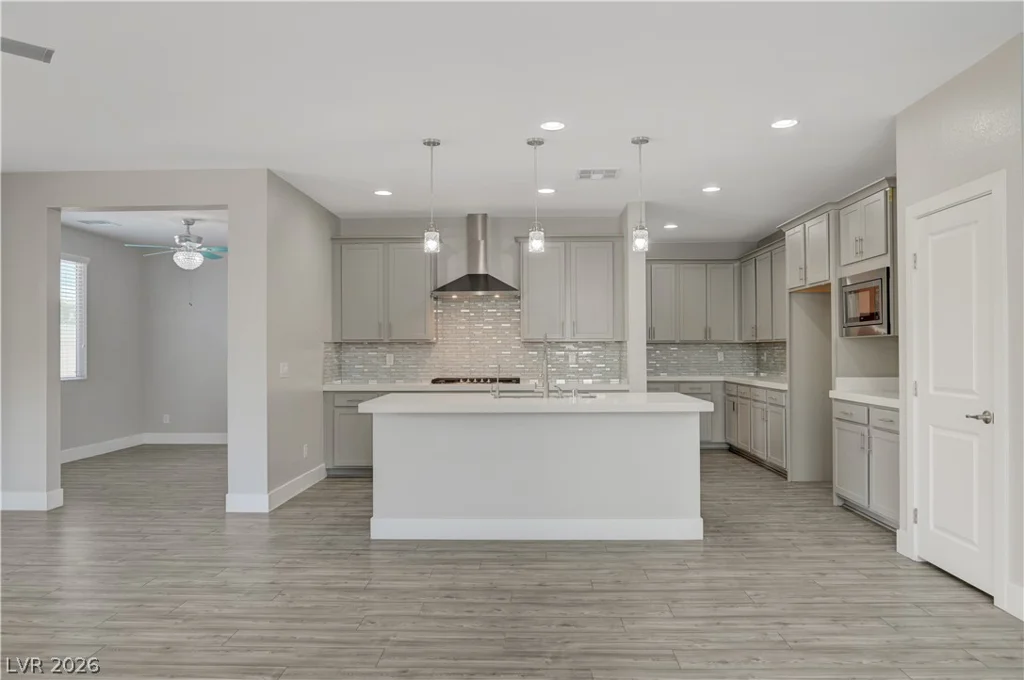 1830 Butterfly Colony, North Las Vegas, NV 89031