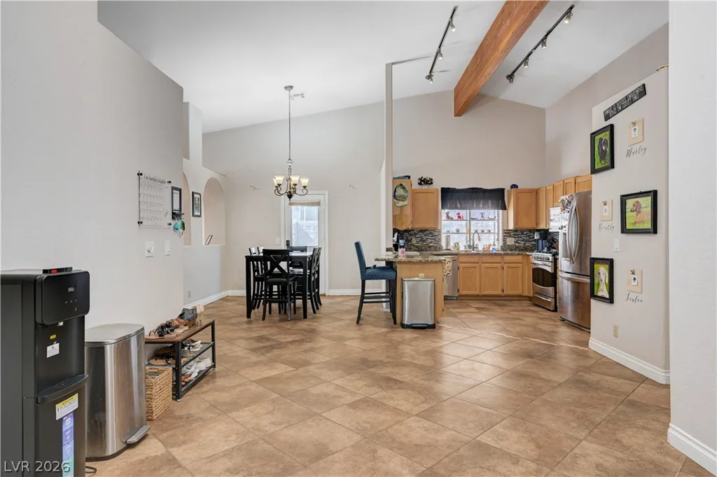 8300 Hatteras, Las Vegas, NV 89145