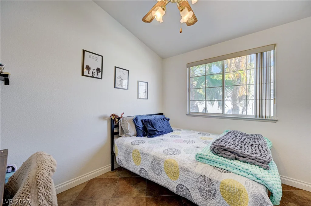 8300 Hatteras, Las Vegas, NV 89145