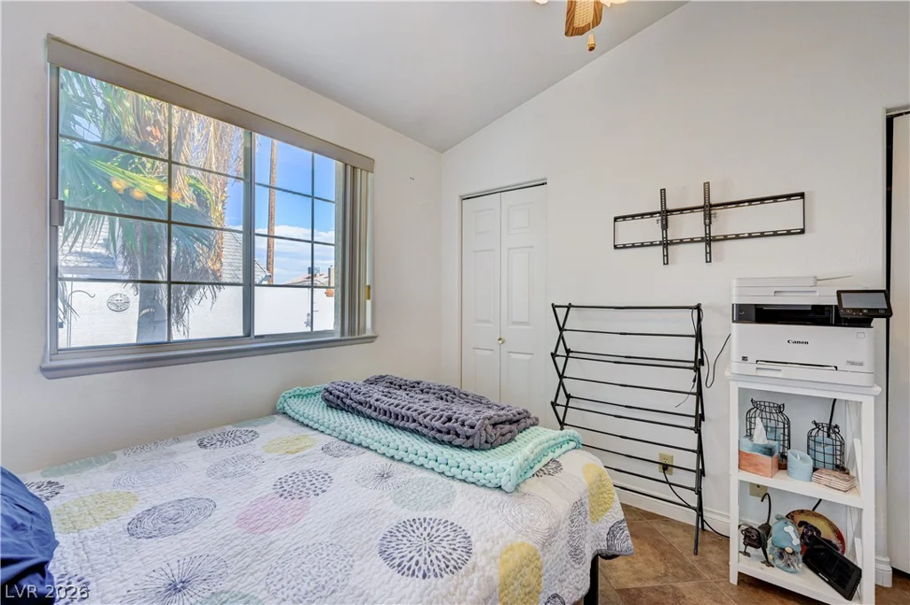 8300 Hatteras, Las Vegas, NV 89145