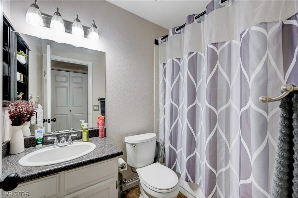 8300 Hatteras, Las Vegas, NV 89145