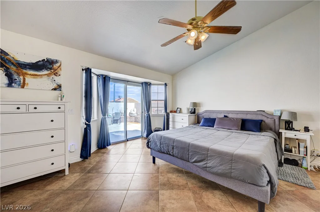 8300 Hatteras, Las Vegas, NV 89145