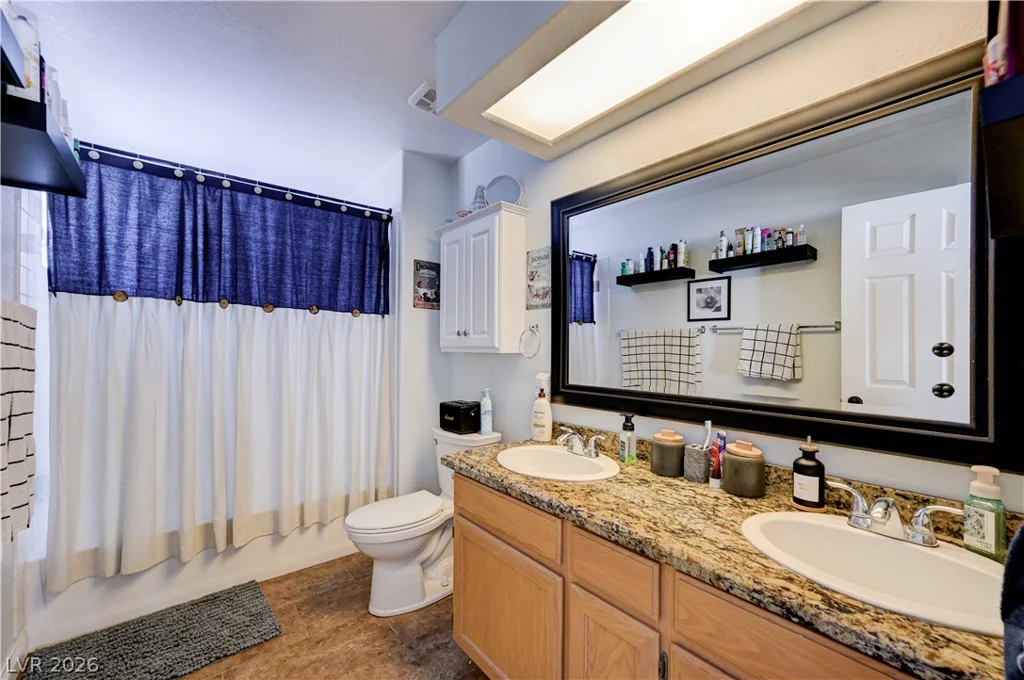 8300 Hatteras, Las Vegas, NV 89145