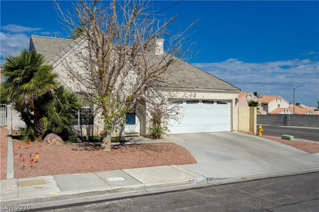 8300 Hatteras, Las Vegas, NV 89145