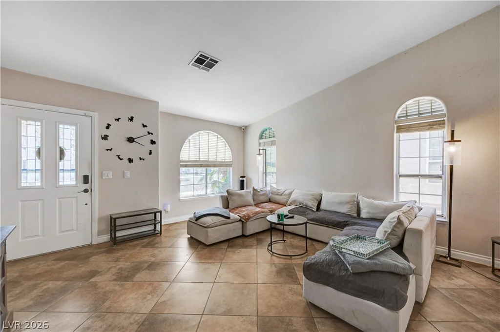 8300 Hatteras, Las Vegas, NV 89145