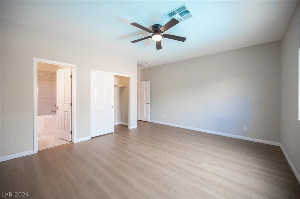 5560 Honey Creek Avenue, Las Vegas, NV 89131